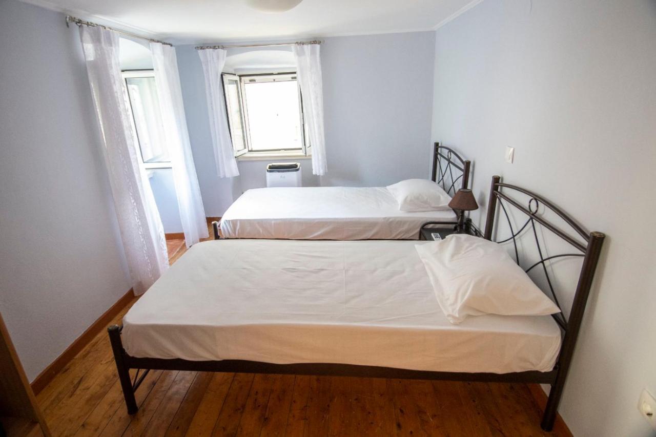 Polixenis House Apartment